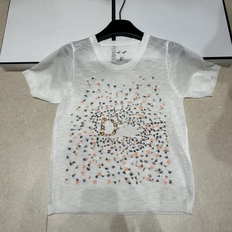 Embroidered Floral Knit Round Neck Short Sleeve Light Luxury Casual Top