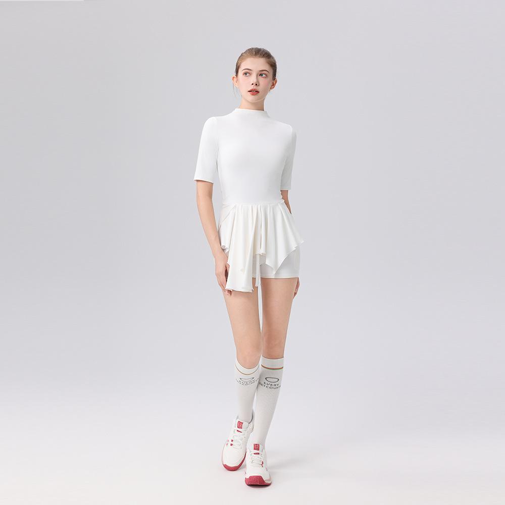 Vestido de Tênis Elegante com Barra de Babados e Shorts Internos