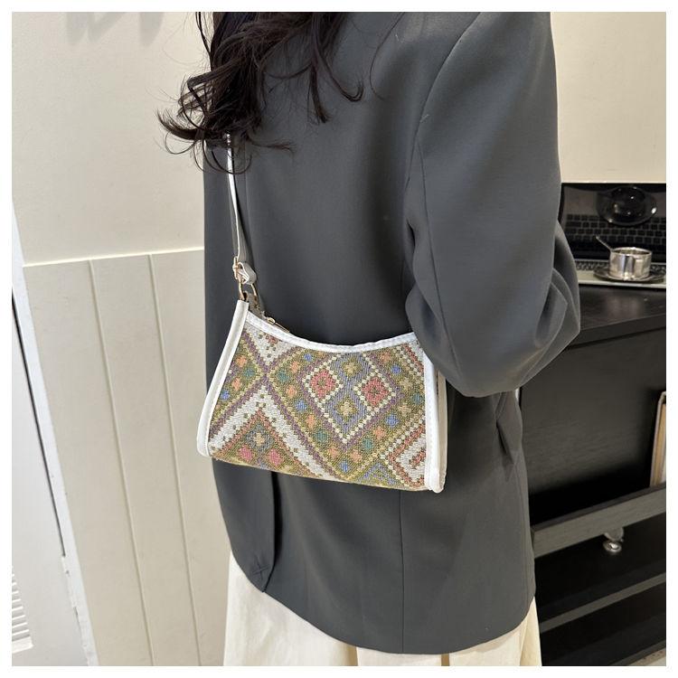 Ethnic Style Armpit Bag Autumn New Style Western-style Single Shoulder Diagonal Cross Hand-held Women's Small Square Bag