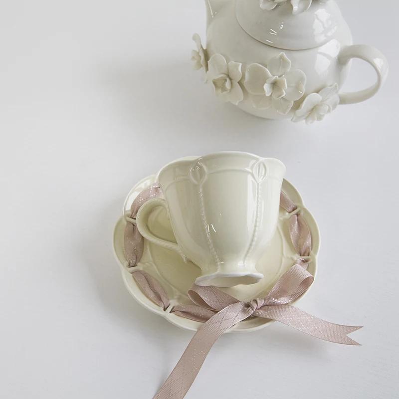 New Bone China Teacup and Saucer Set Ceramic 250ml Tea Coffee Cup with Colorful Ribbon for Wedding and Party Coffee Mug