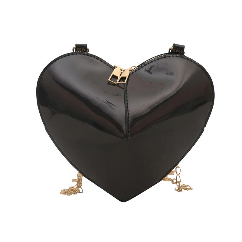 

Niche design love bag 2025 spring and summer new women s bag patent leather glossy shoulder bag personalized mini messenger bag tide чёрный