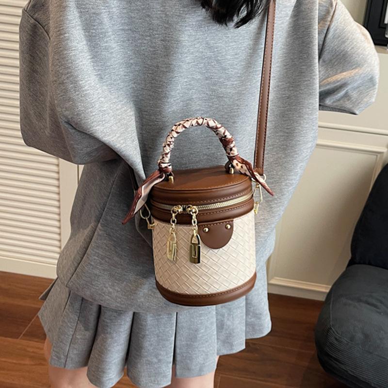 Neue Stilvolle Kleine Tasche für Damen, Modische und Vielseitige Crossbody-Tasche, Hochwertig für den Weg zur Arbeit, Leichter Luxus Umhängetasche