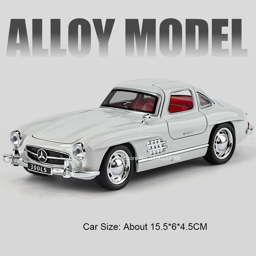 1:32 Scale Alloy 500K 300SL Cars Toys Diecast Models with Pull Back Light Music Miniature Vintage Car Kids Children's Day Gifts