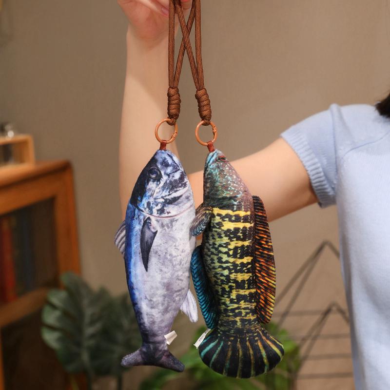 1 Pezzo 20Cm Pesci Simulazione Peluche Giocattolo Carino Carpa Tonno Saury del Pacifico Tilapia Peluche Ciondolo Giocattolo Per Borsa Ciondolo Decorazione Regalo
