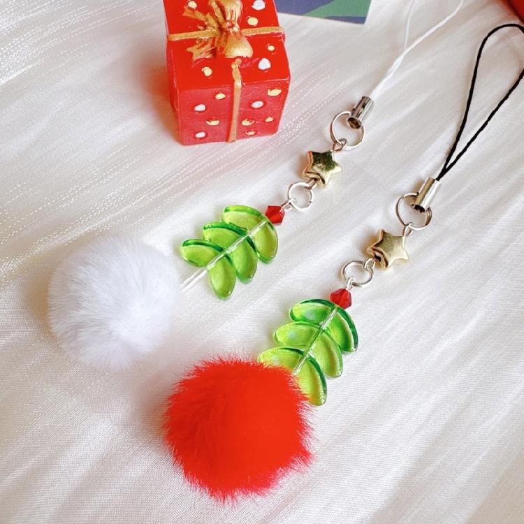 Creative Beads Phone Pendant Christmas Tree Phone Lanyard Acrylic and Plush Texture Suitable for Christmas Celebrations