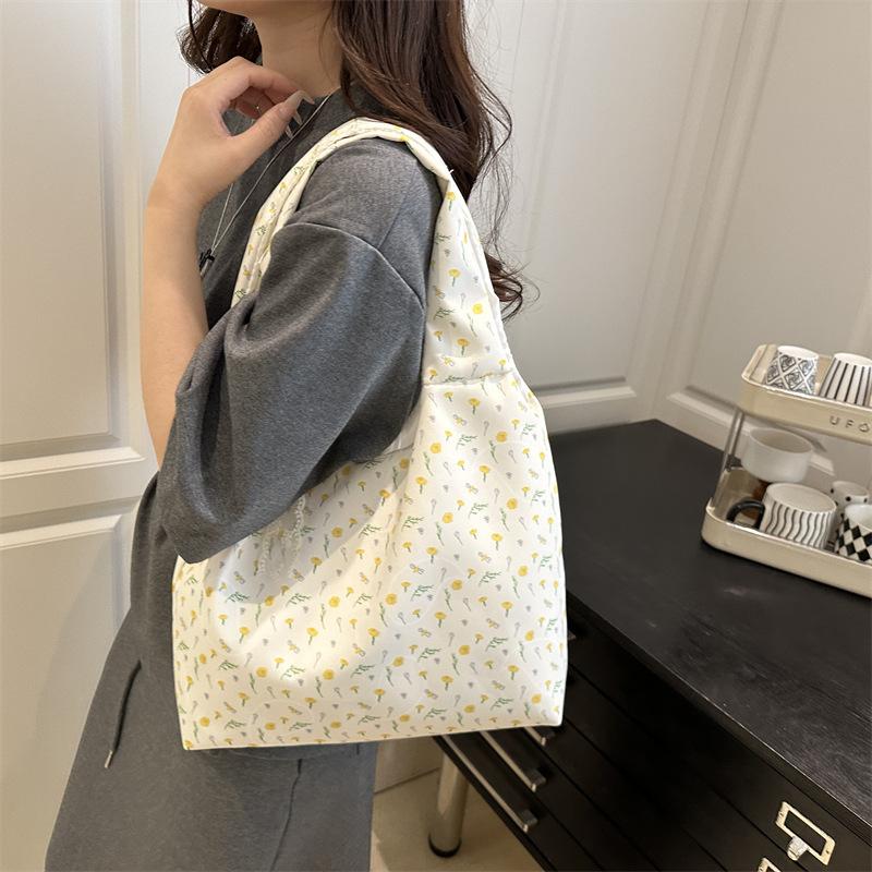 Sweet Versatile Lace Floral Women's Shoulder Bags Large Capacity Commuter Ladies Underarm Vest Bag Casual Female Handbags Tote