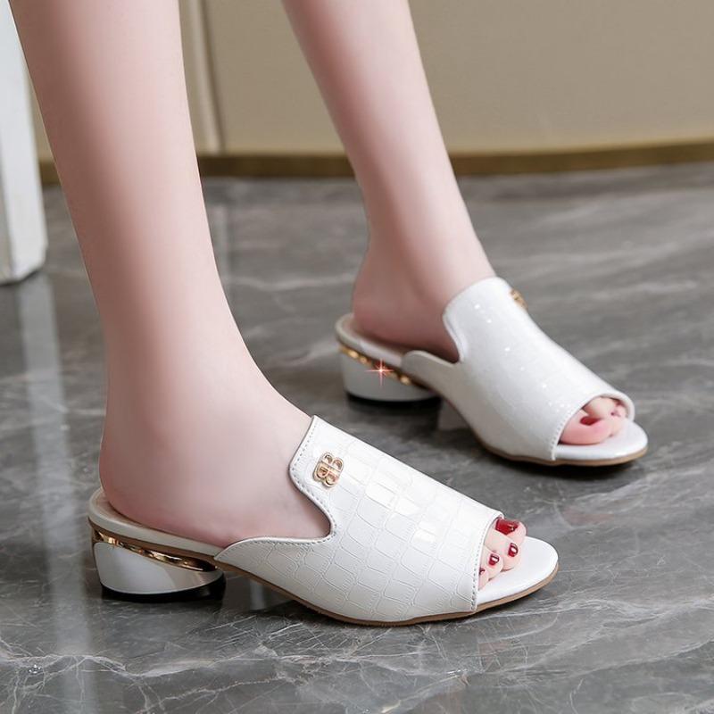 Large Size Women's Shoes New Fish Mouth Rhinestone Thick Heel Slippers Women's Low-heeled Casual Women's Slippers