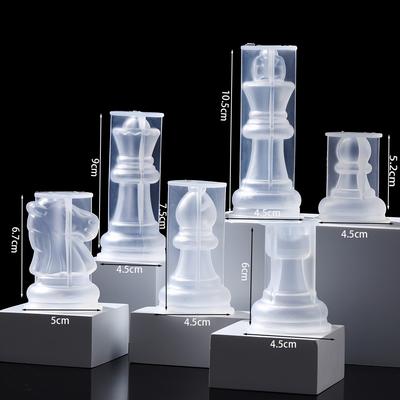 DIY Chess Piece Crystal Epoxy Resin Mold Queen King Three-Dimensional Chess Silicone Mold for Epoxy Resin Mould Crafts