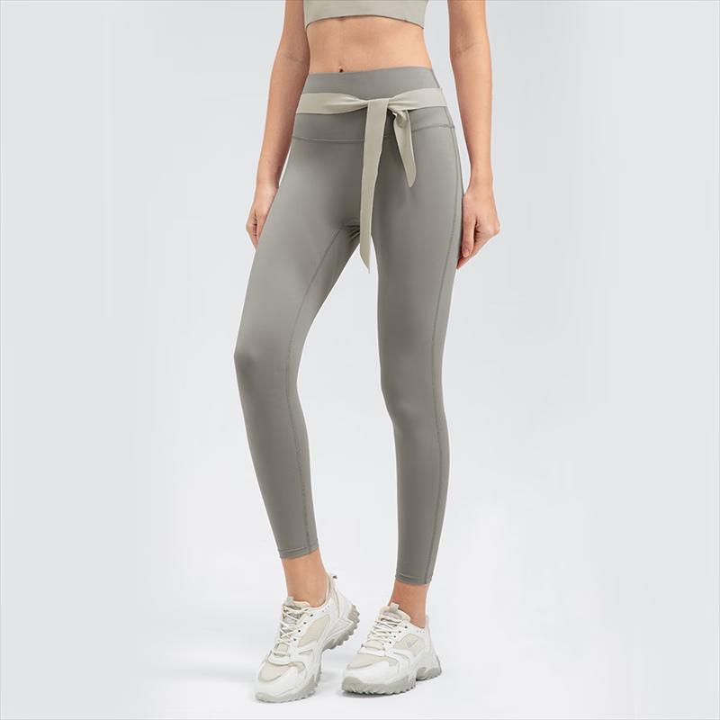 

Women s High-Waist Seamless Yoga Leggings M