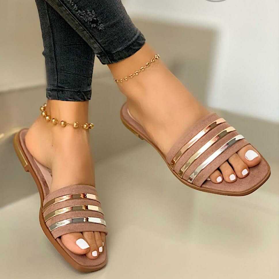 Women Slippers New Metal Striped Summer Flat Shoes Fashion Slip on Slides Outdoor Female Casual Women Sandals Plus Size