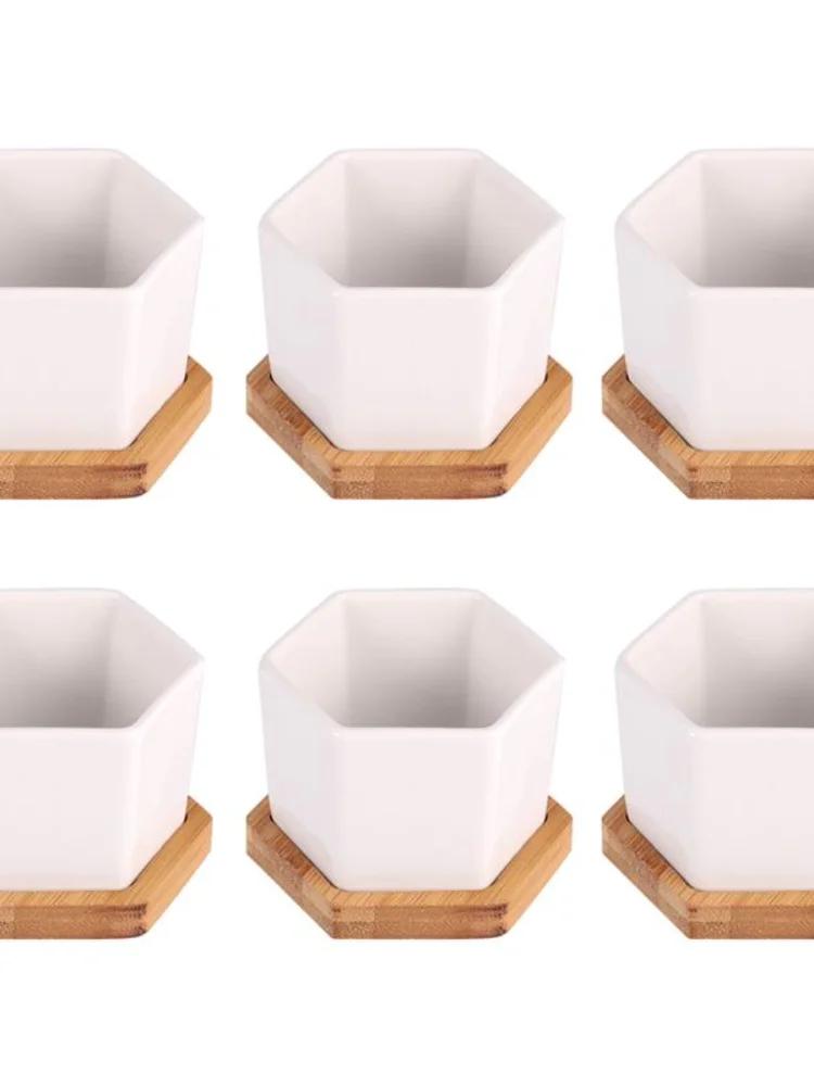 

Набор из 12 штук в 1 наборе Горшки для суккулентов Мини-кашпо для суккулентов Керамика(6 горшков и 6 поддонов) Цветочный горшок с бамбуковым кашпо 6.3X4.8CM белый