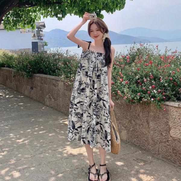 French Retro Ink Painting Slip Dress - Women's Summer 2025 High-End Beach Vacation Long Dress