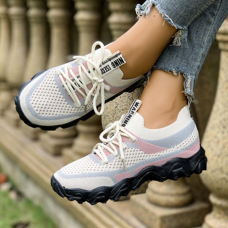 Dámské boty Léto 2025 Nové Čtyřsezónní Univerzální Tenké Prodyšné Ležérní Boty Velké Módní Tenisky Dámské