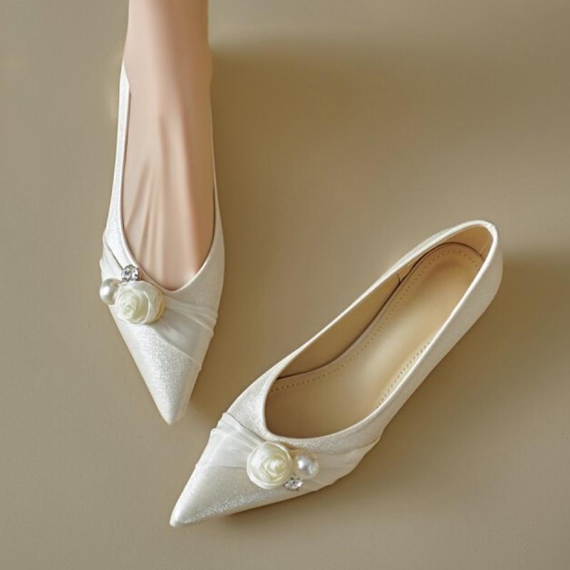 Flower Pearl Women Flats Shoes Crystal Elegant Pointed Toe Party Sandals 2025 Trend New Dress Woman Loafers Summer Shallow Shoes