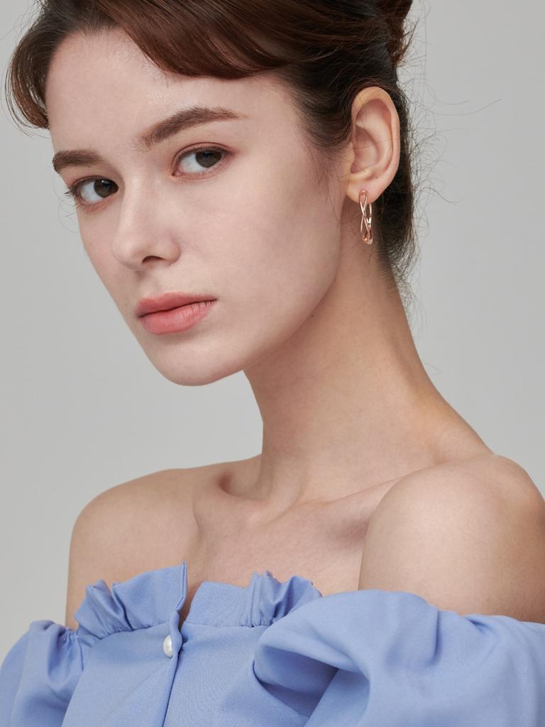 Ribbon Knot Cross Ring One-Touch Earrings C24EB317