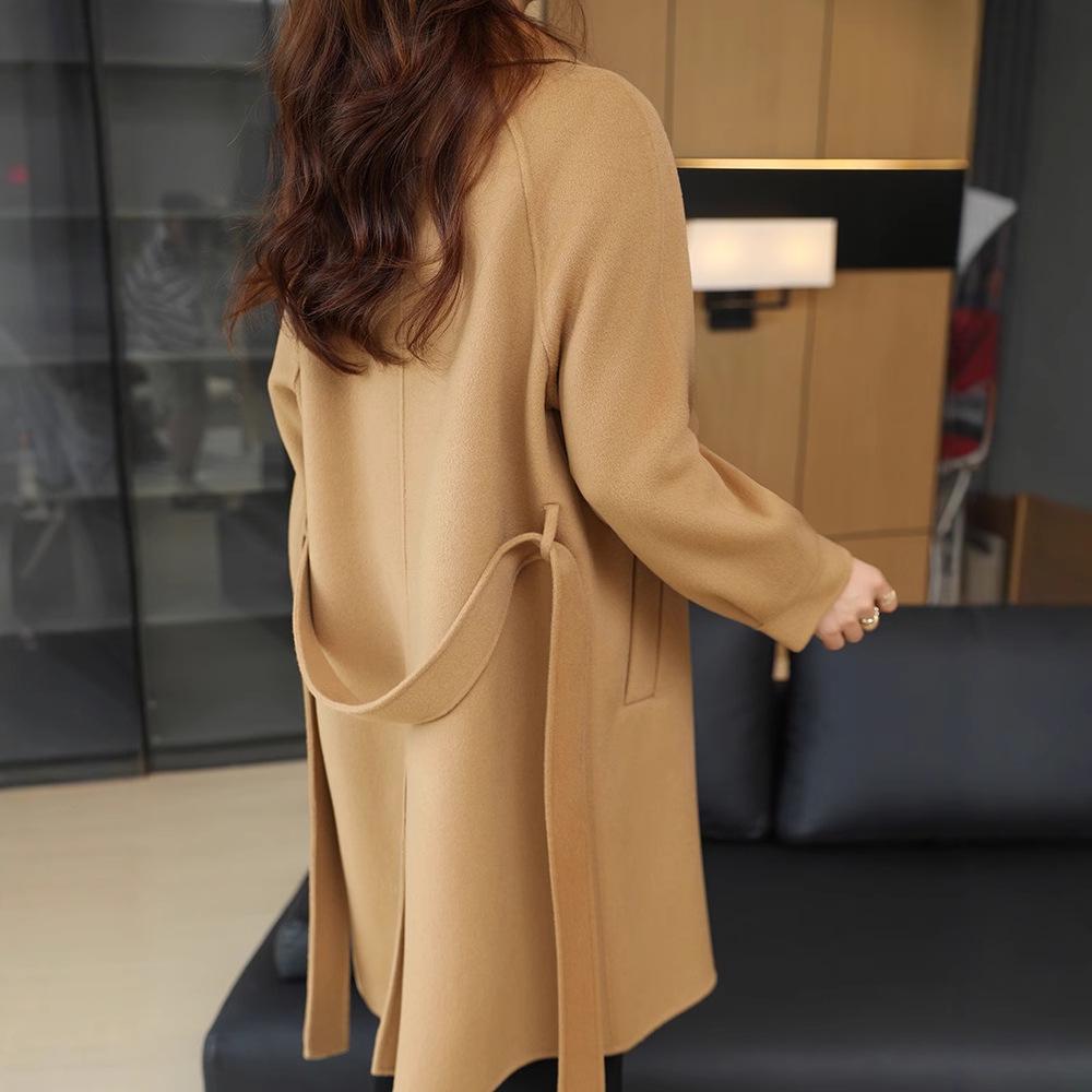 Women's Plus Size Double-Breasted Wool Overcoat with Suit Collar