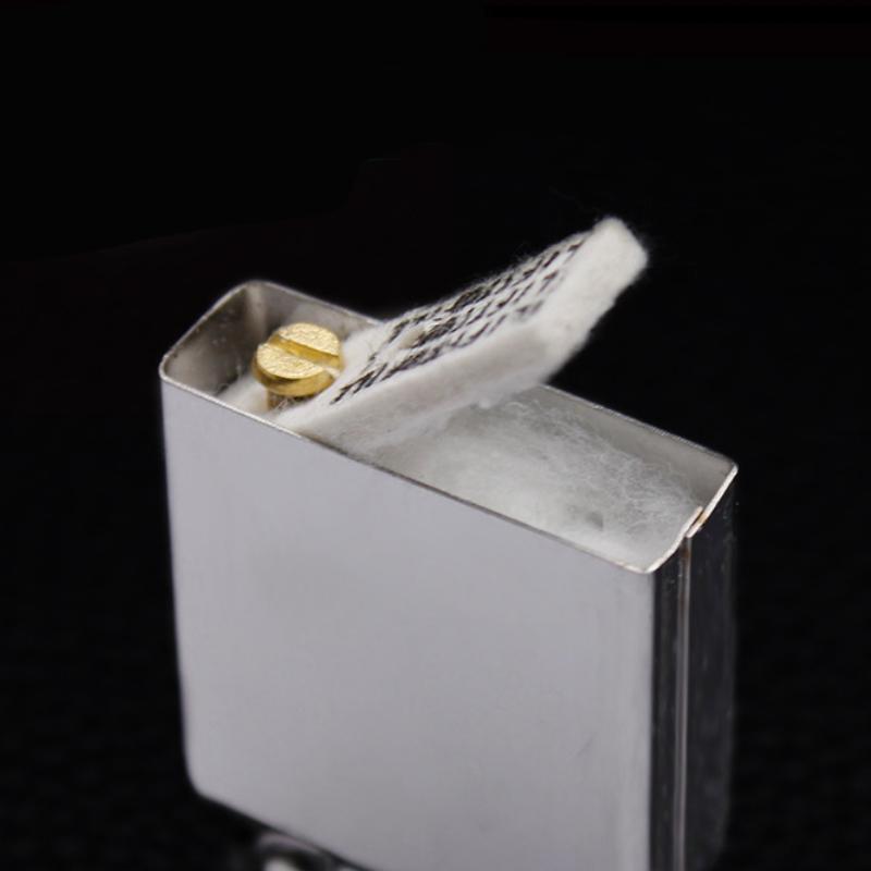 3pcs Outdoor EDC Mini Classic Lighter Metal Body Sand Wheel Lighter Cigarette Accessories Men's Small Gifts Tools