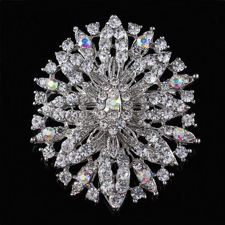 Women Brooch Party Holiday Crystal Sparkling Suit Jewelry Breastpin Fashion Girls Dressing Decoration Flower Exquisite
