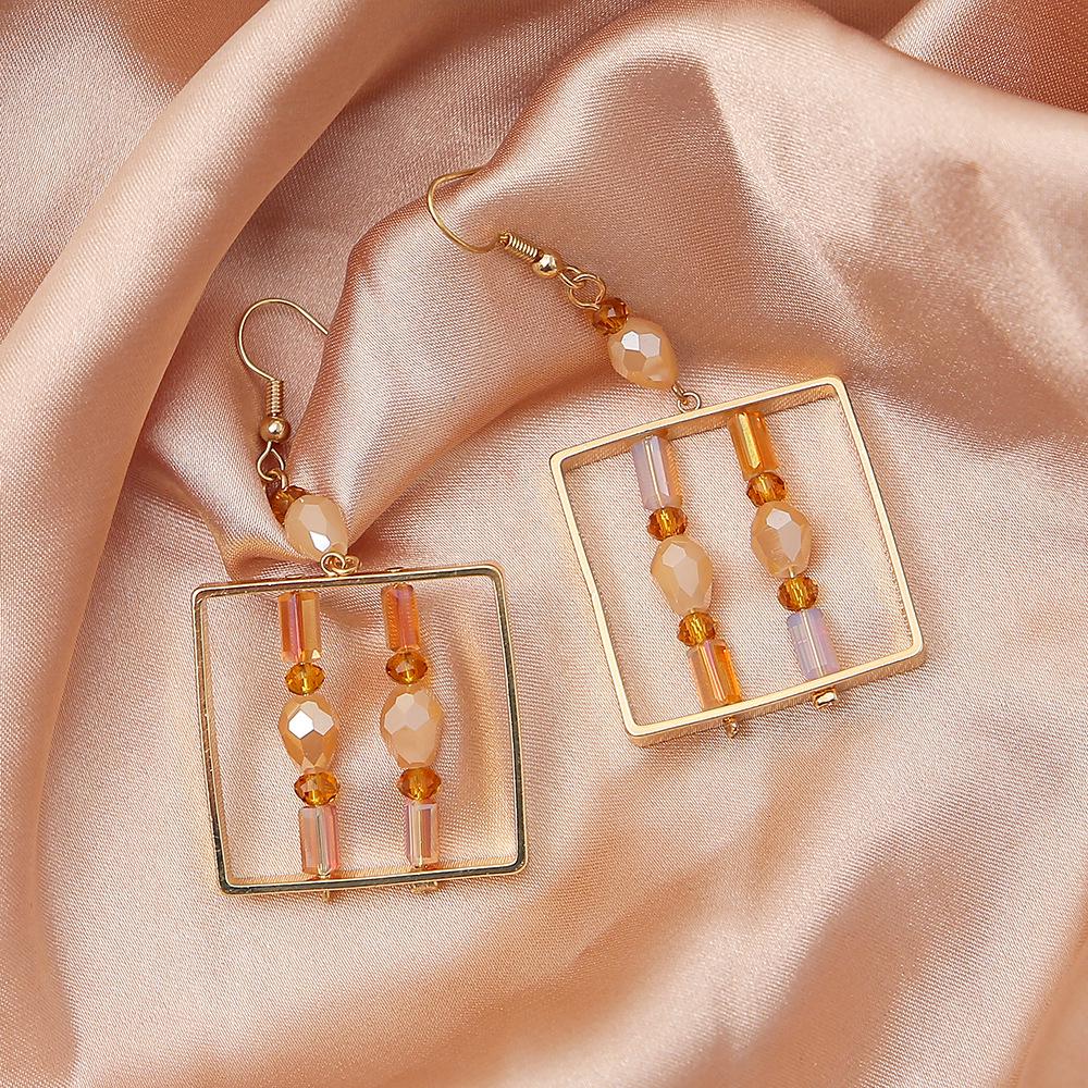 

Women s Pastoral Style Mixed-Color Beaded Square Earrings золотой