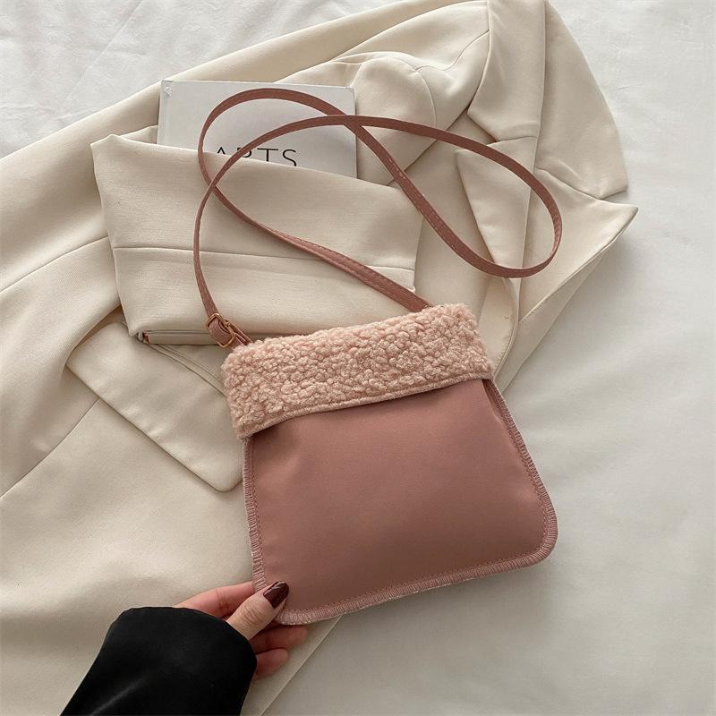 

Зимняя новая сумка-ведро Mao Mao большой вместимости, универсальная сумка-мессенджер, сумка для отдыха 2025