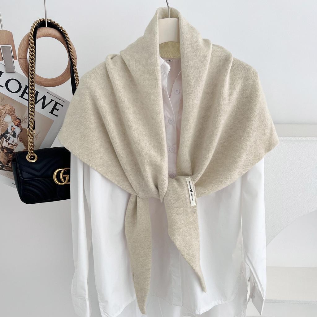 100% Wool Big Size Women Knitted Triangle Scarf Winter Thicken Warm Solid Color Designer Shawls Neckerchief Luxury Wrap Bufanda