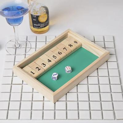 Gioco di bevute digitale a flip in legno per due