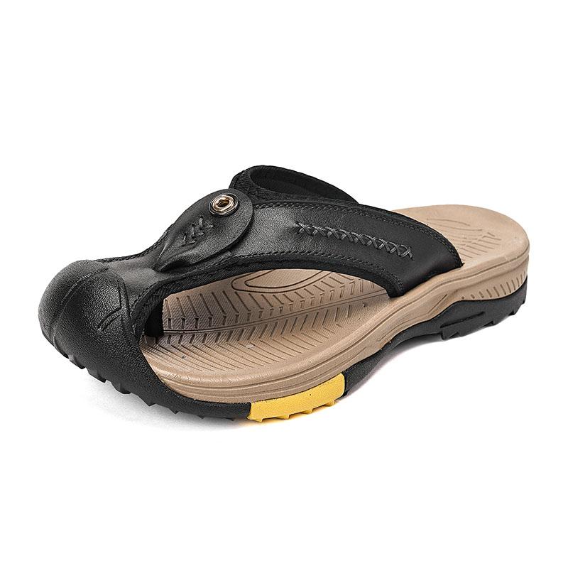 Fashion 2024 Summer New Home Leisure Leather Slippers Massage Sole Men's Beach Shoes Daily Men's Park Walking Shoes Classic Brown