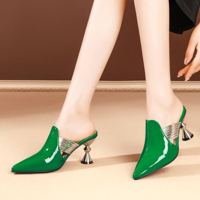 High heel, slippers women 2026 patent leather temperament, fashionable toe sandals women outdoor wear, lazy cool and trendy