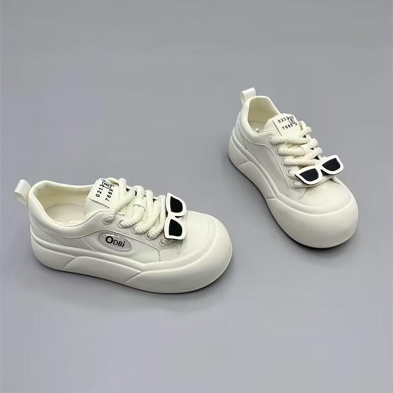 

Весенние новые туфли Ins Модные маленькие белые туфли из натуральной кожи Белые туфли Женские спортивные и развлекательные туфли для сноуборда 40