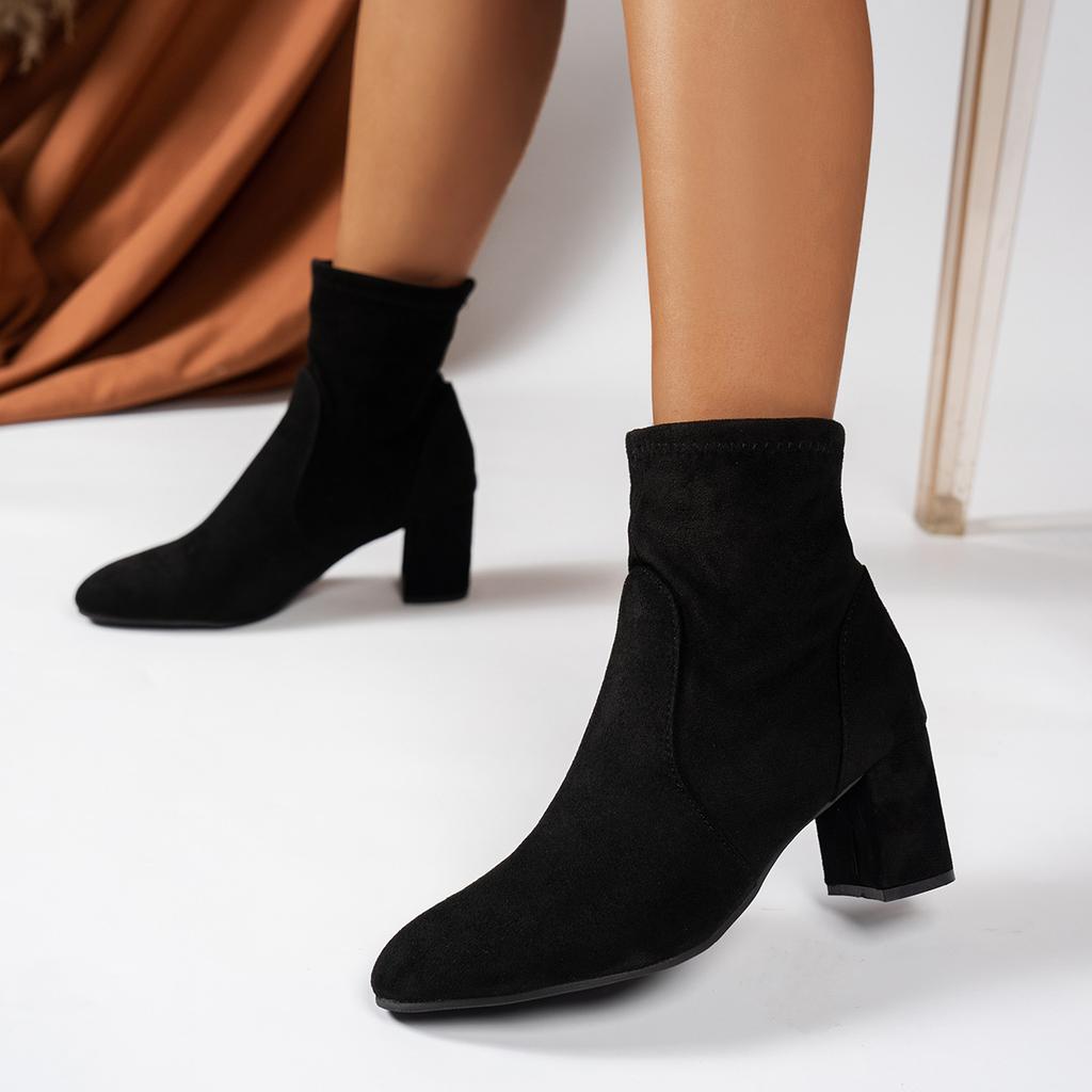 Autumn thick heel medium heel short boots women's boots large size 42 Martin boots suede ankle boots