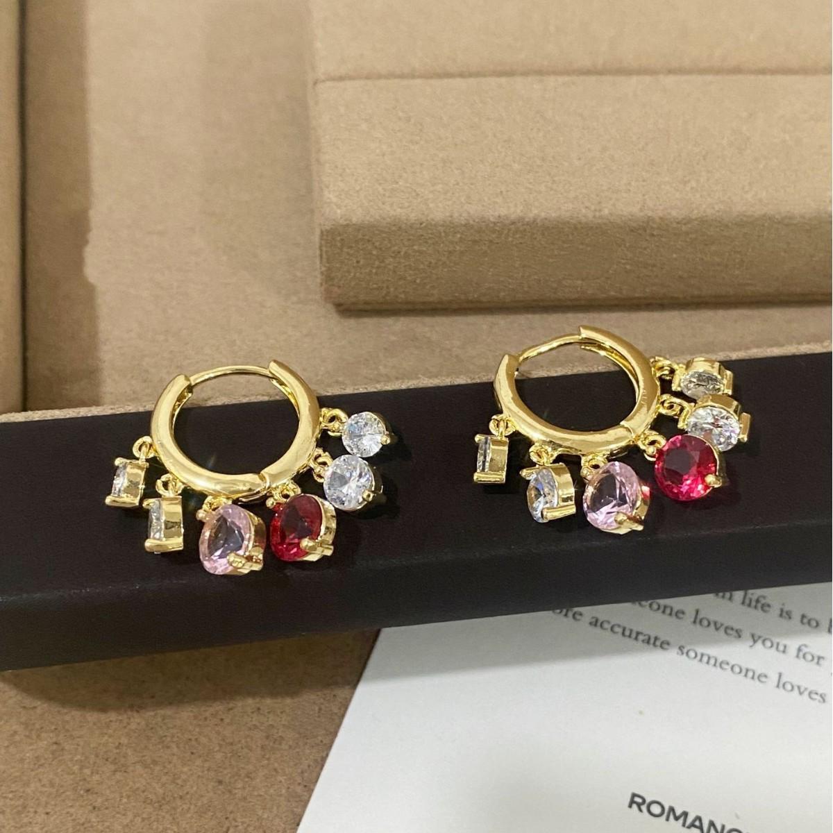 French Zircon Ear Cuff Earrings: Retro, Luxurious & Unique Design for Women