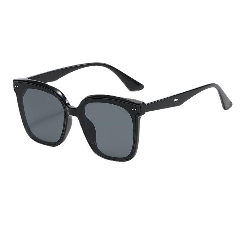 Year Tide High-End Ins Sunglasses, Tide Anti-Ultraviolet Big Face Thin Sunglasses Fashion