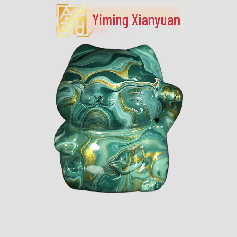 Hand-Painted Lacquer Cat Ornament - Yi Ming Xian Yuan Wood Carving Decorative Handicraft 50*48*40mm single accessory