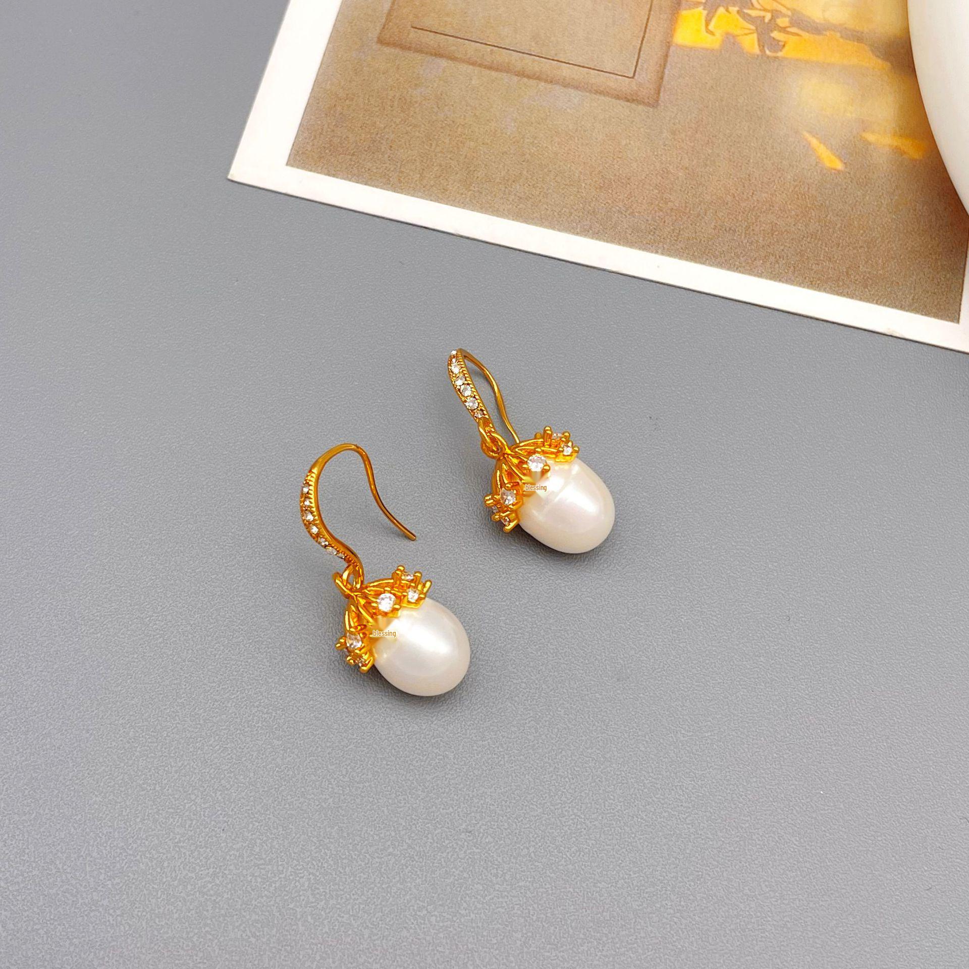 

Ретро Элегантные Серьги с Кружевом, Цветами и Барочным Жемчугом