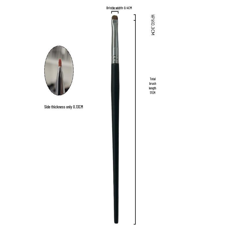 

Bi+So 407 Кисть для теней и растушевки - Кисть для макияжа смоки на нижнем веке и под глазом с натуральным ворсом.