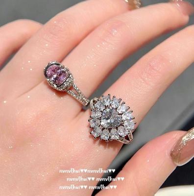 Sotheby's Love Edelsteinring, Gold der reichen Tochter, mit 18 Karat Gold plattiert, Barbie-Rosa Hochkohlenstoffzirkon Eisblumen-Schliff Ring.