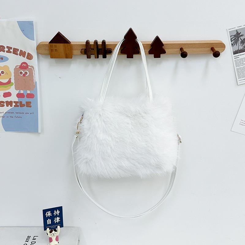 Plush Big Bag Women's New Fashion Versatile Handbag Temperament Plush Bag Versatile Fluffy Messenger Bag