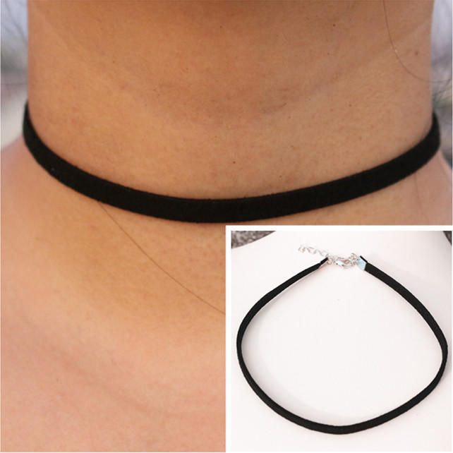 

Gothic Chokers Necklaces for Women Black Velvet Elastic Neck Zircon Crown Pendant Necklace Moon Alloy Shell Female Neck Decor