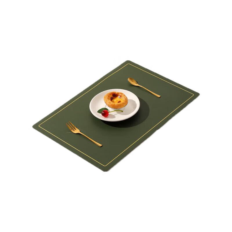 Nordycka dwukolorowa podkładka pod talerz ze sztucznej skóry