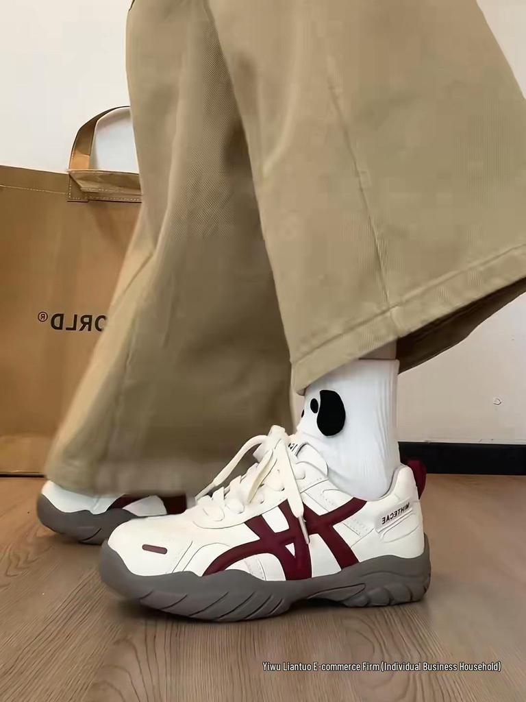 Damen-Leder-Sneaker aus Rindsleder mit dicker Sohle, höhenverstellende Freizeitsport-Schuhe, Herbst/Winter Kollektion 2025