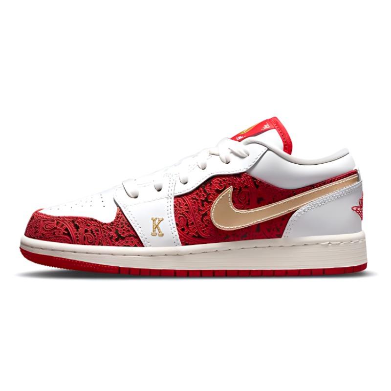 

новые Jordan 1 Low SE Spades GS 36