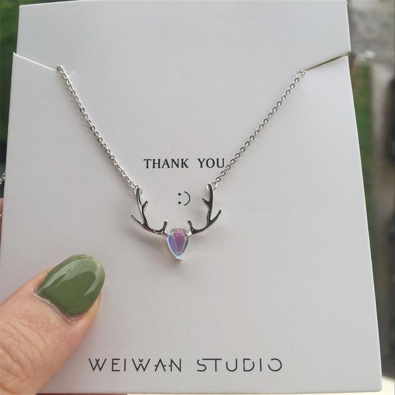 Buntes Mondstein Geweih Halsband: S925 Silber, Mori-Stil, Hirsch-Design, Perfektes Weihnachtsgeschenk