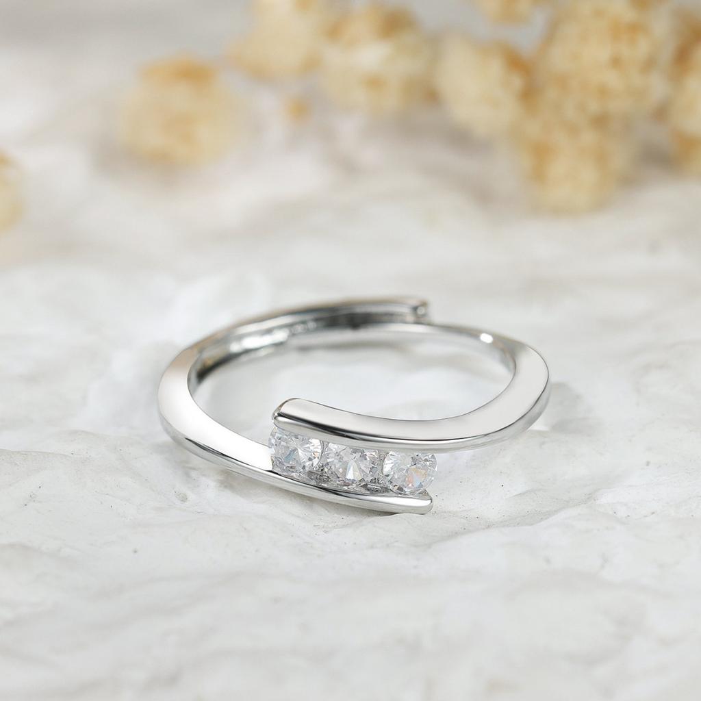 Silver Luxury Crystal Ring for Women Adjustable Size Fashion Party Wedding Engagement Jewelry Couple Gifts