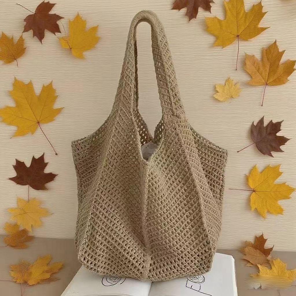 Hollow Hand-woven Bag Women's Leisure Large-capacity Straw Bag Seaside Vacation Shoulder Beach Bag Knitted Tote Bag