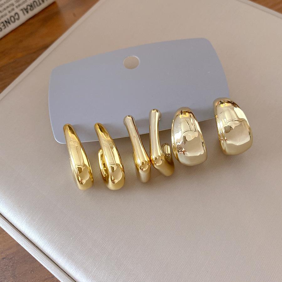 European and American irregular geometric earrings, personalized fashion simple earrings, light luxury high-end earrings