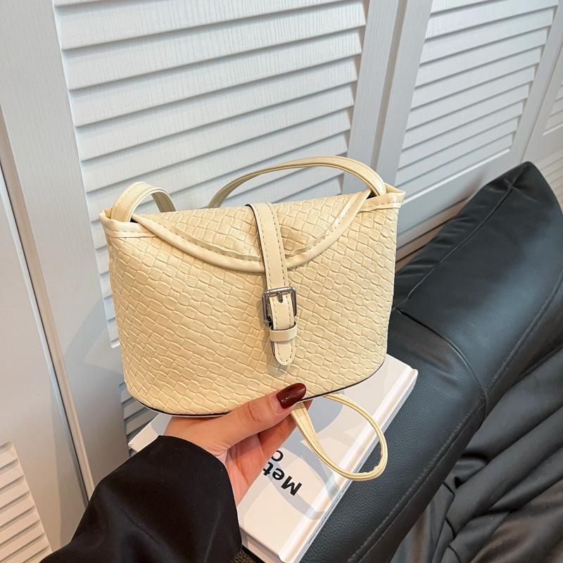2025 New Woven Pattern Small Bag Women's Sen Meng Underarm Handbag Light Luxury Niche Shoulder Bag Bucket Bag
