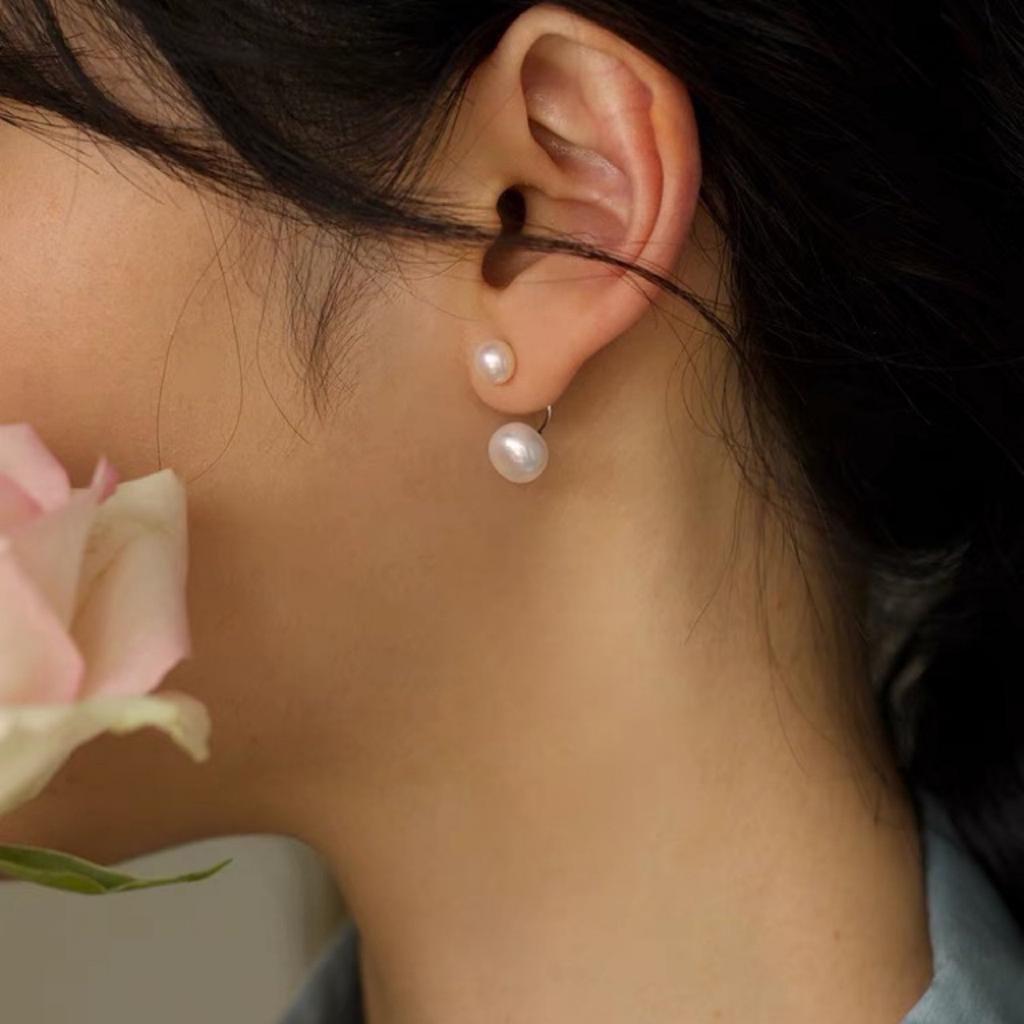 Klassisch vielseitig Ganzkörper S925 Silber Zwei Tragemöglichkeiten Natürliche Süßwasserperlen Ohrstecker Einfaches Temperament Kalt Vielseitig Ohrstecker Trend
