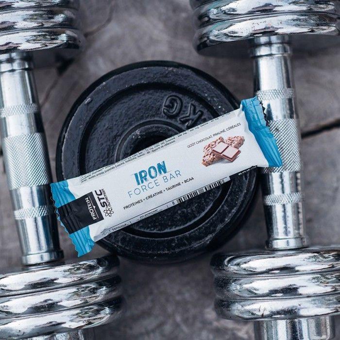 STC NUTRITION - Iron Force Bar - Barre énergétique protéinée - Créatine + Taurine + BCAA - Actif breveté - Etui de 5 barres - Goût p