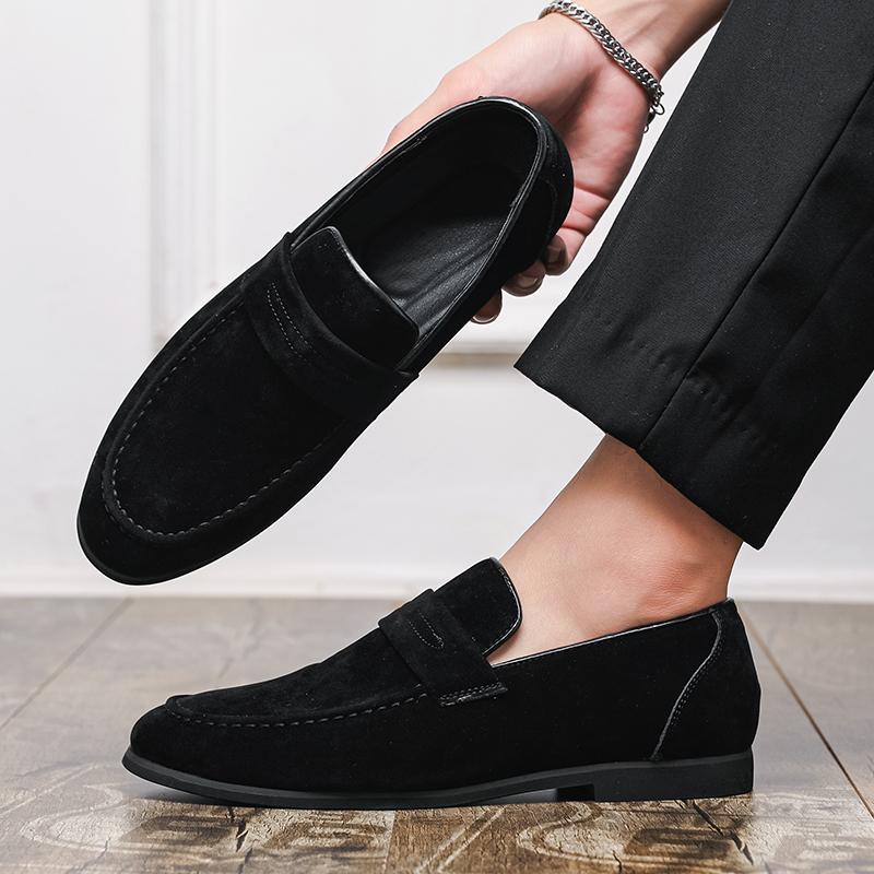 Fashion Spring New Fashionable Pointed Suede Breathable Sleeve Leg Shoes Brand for Teenagers Comfortable Anti Slip Soft Bottom Bean Shoe
