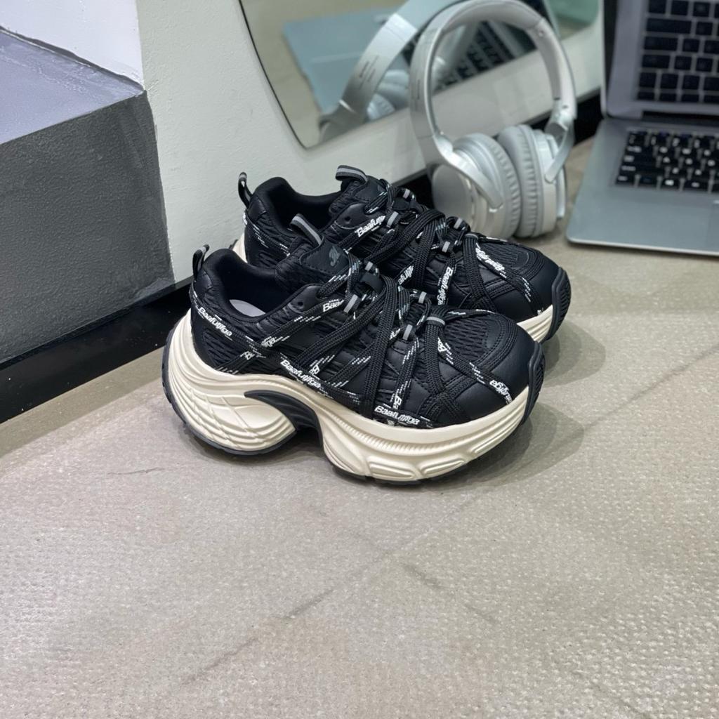 2025 autumn new women's shoes platform height increase casual sports shoes versatile fashion trend leather dad shoes women